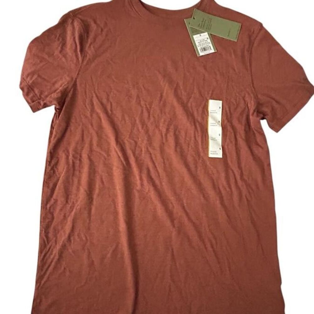 Men’s Goodfellow & Co tshirt
